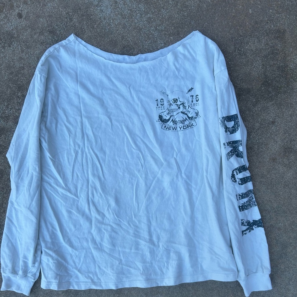 Hard Rock Cafe White Long Sleeve Top with Black Print
